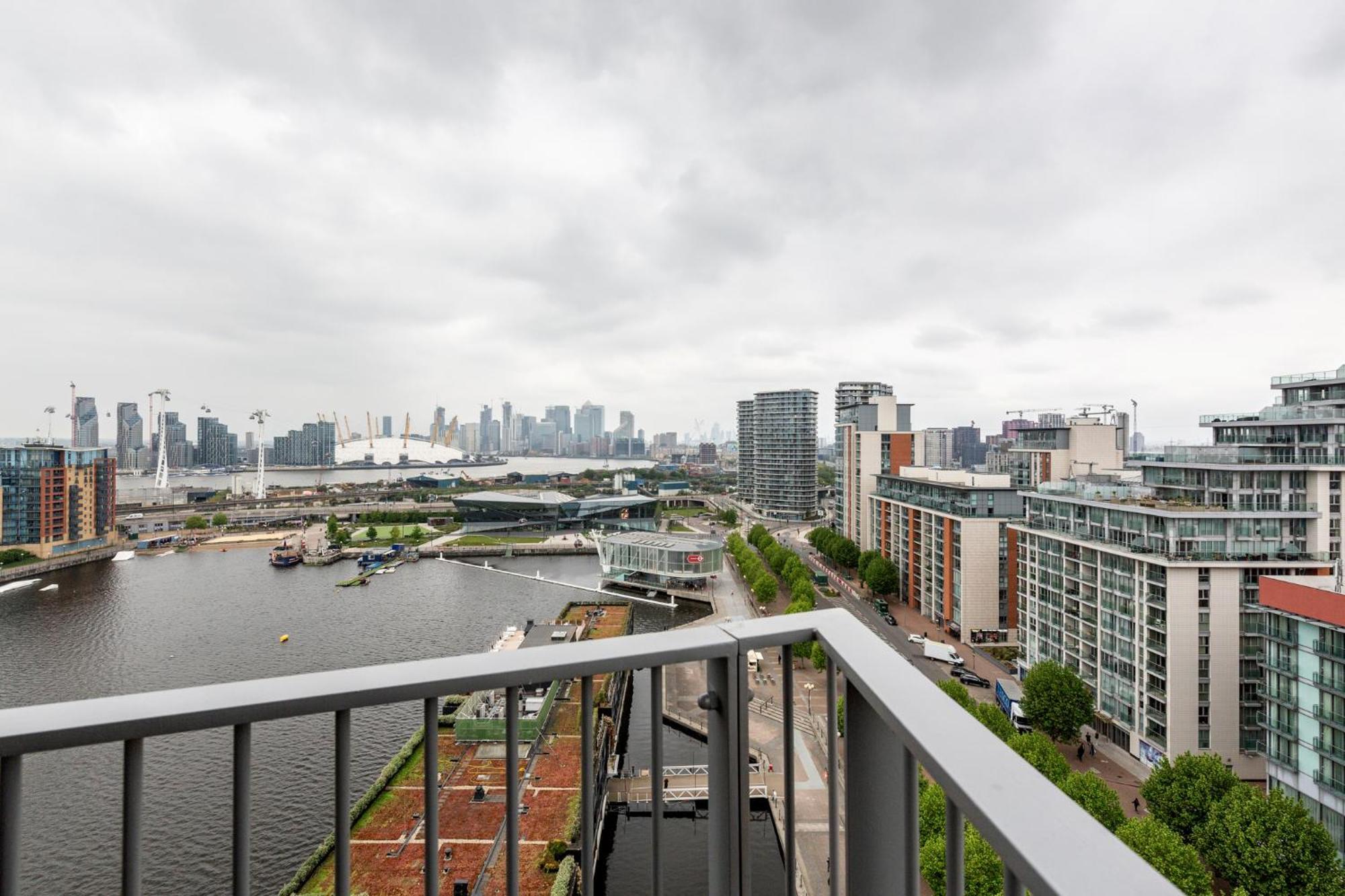 Premium Apartments By Excel London Ngoại thất bức ảnh